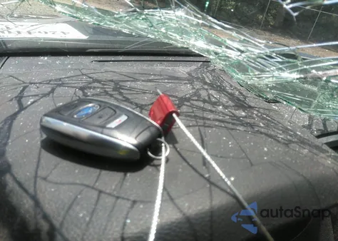 2015 Subaru Legacy 2.5I Limited z USA, uszkodzony, nr VIN 4S3BNAN68F3053789